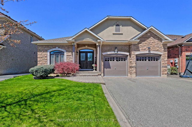 1507 Stewart Crescent
