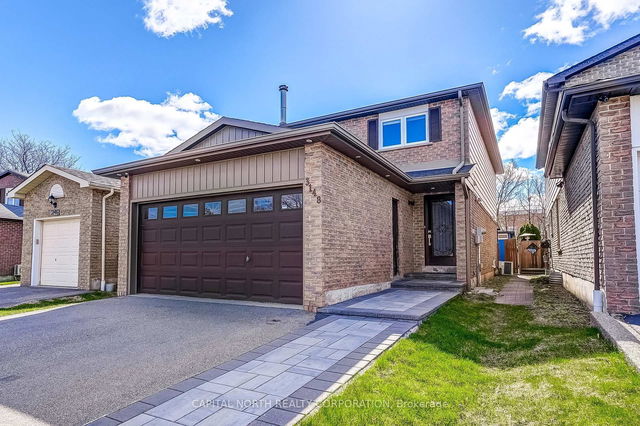 3148 Harris Crescent