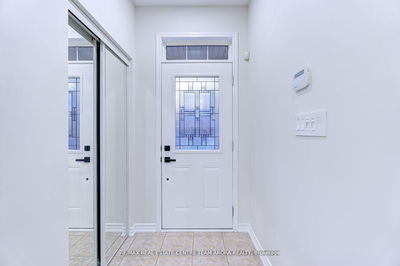 49 Lathbury St, Brampton - Northwest Brampton image-0-3
