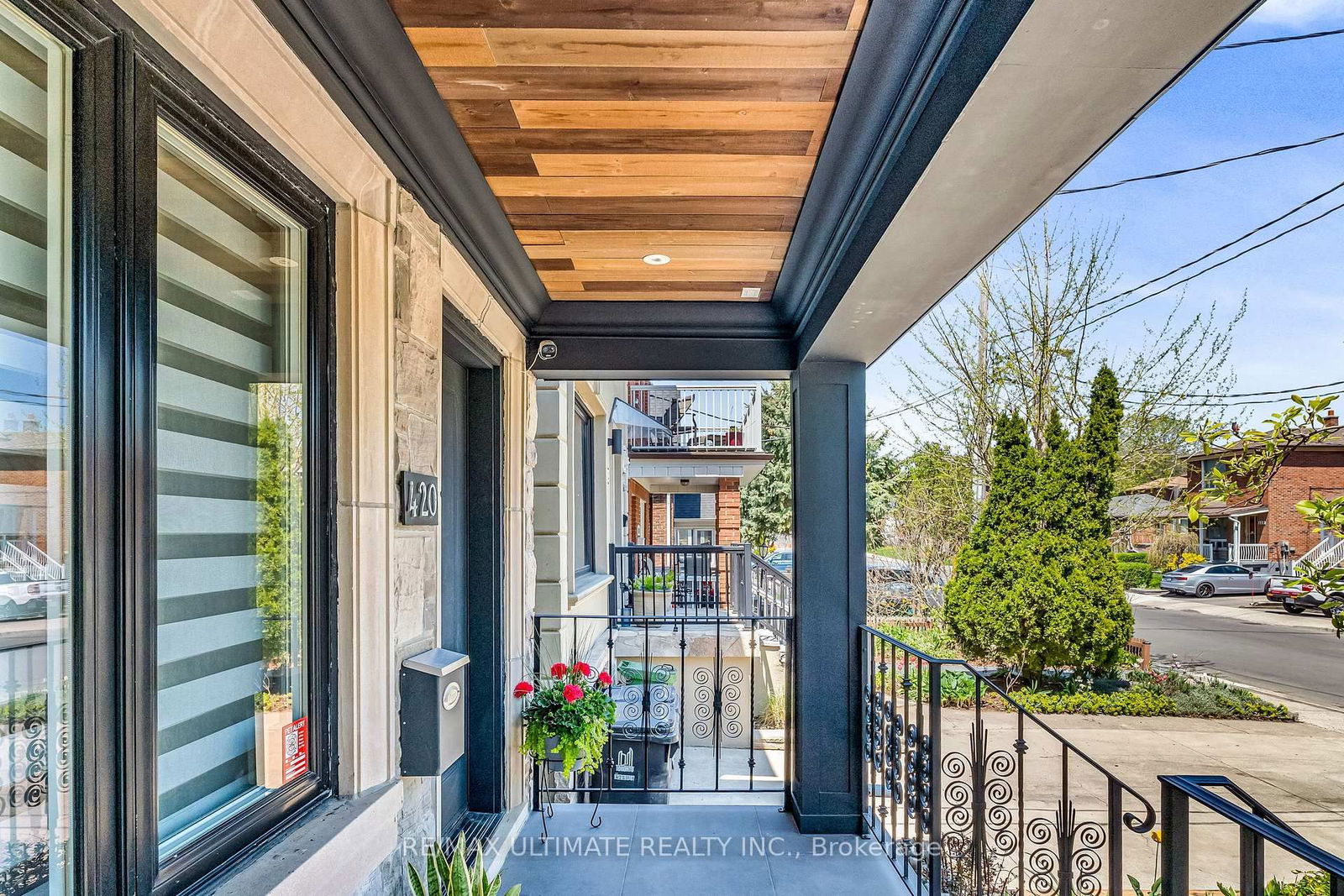 Detached House for sale at 420 Harvie Avenue, Toronto, Caledonia-Fairbank, M6E 4L8 - MLS: W12144500