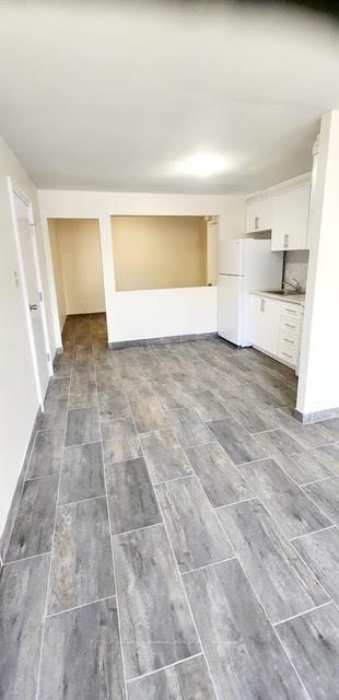 Unit B - 272 Jane Street