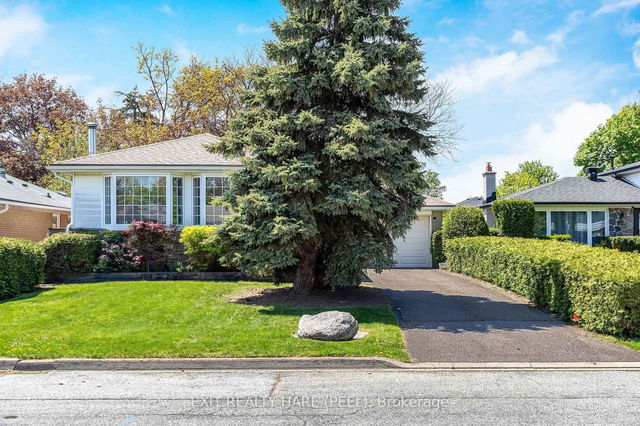 44 Staveley Crescent