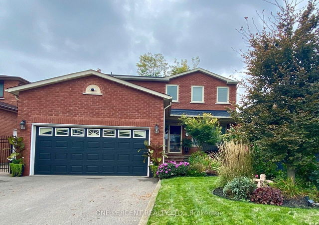 5 Bowes Court