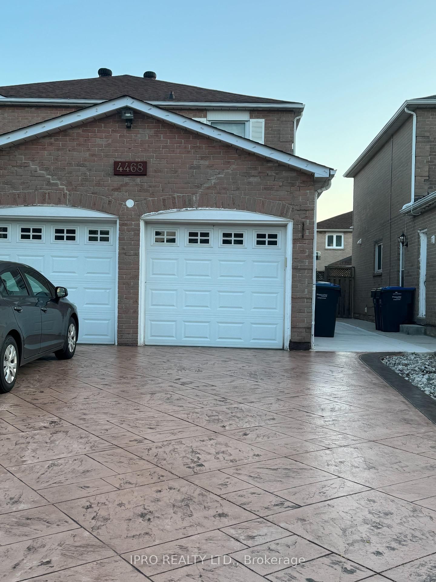 Detached House for lease at Basement-4468 Ashley Avenue, Mississauga, Hurontario, L5R 2A2 - MLS: W12144719