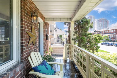901 St Clarens Ave, Toronto - Dovercourt-Wallace Emerson-Junction image-0-3