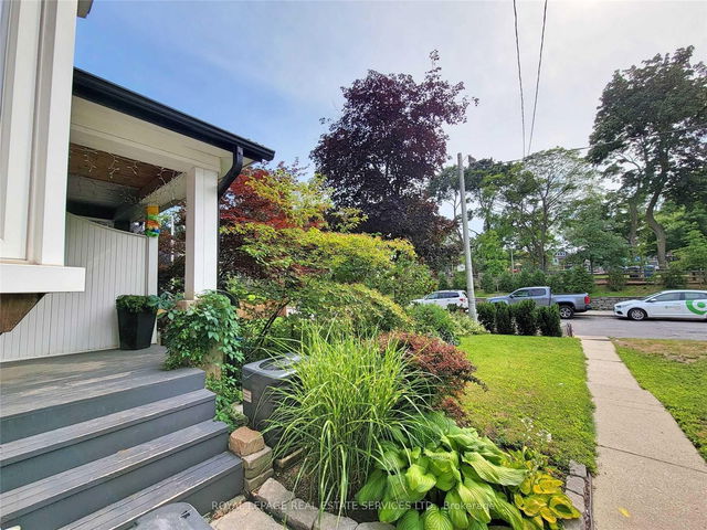 Upper/Main - 431 Indian Grove