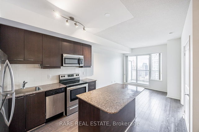 2807 - 385 Prince Of Wales Drive
