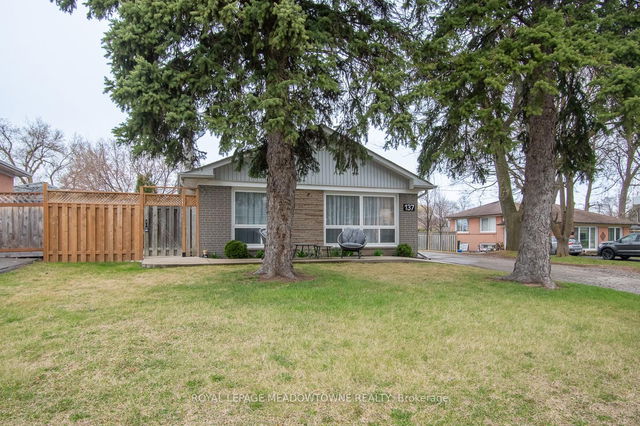 137 Wakefield Road