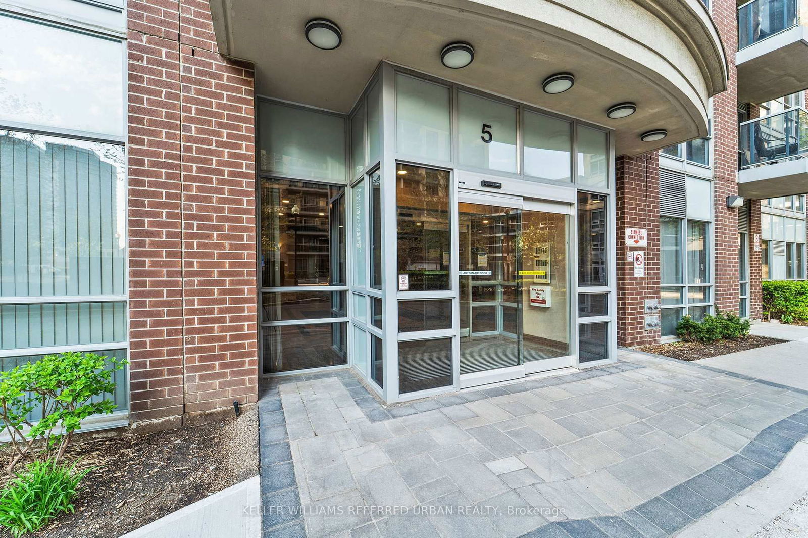 Condo for sale at 509-5 Michael Power Place, Toronto, Islington-City Centre West, M9A 0A3 - MLS: W12145172