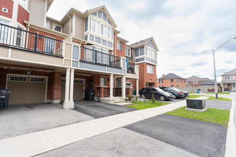 51 Colonel Frank Ching Cres, Brampton, L6Y 5W4 | Image 3
