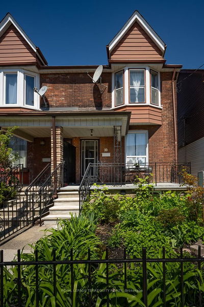 10 Burnfield Ave, Toronto - Dovercourt-Wallace Emerson-Junction image-0-1