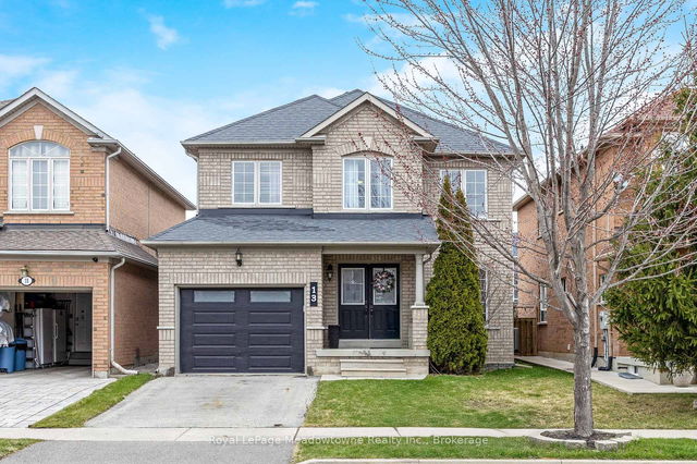 13 Robarts Drive