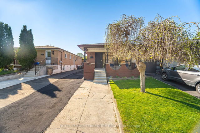 22 Dellbrook Crescent