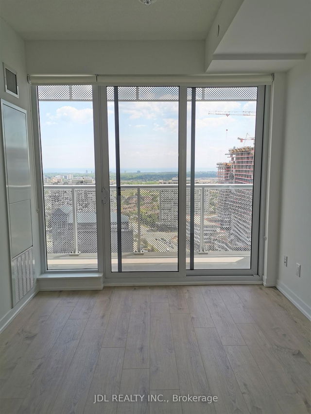 2609 - 4065 Confederation Parkway