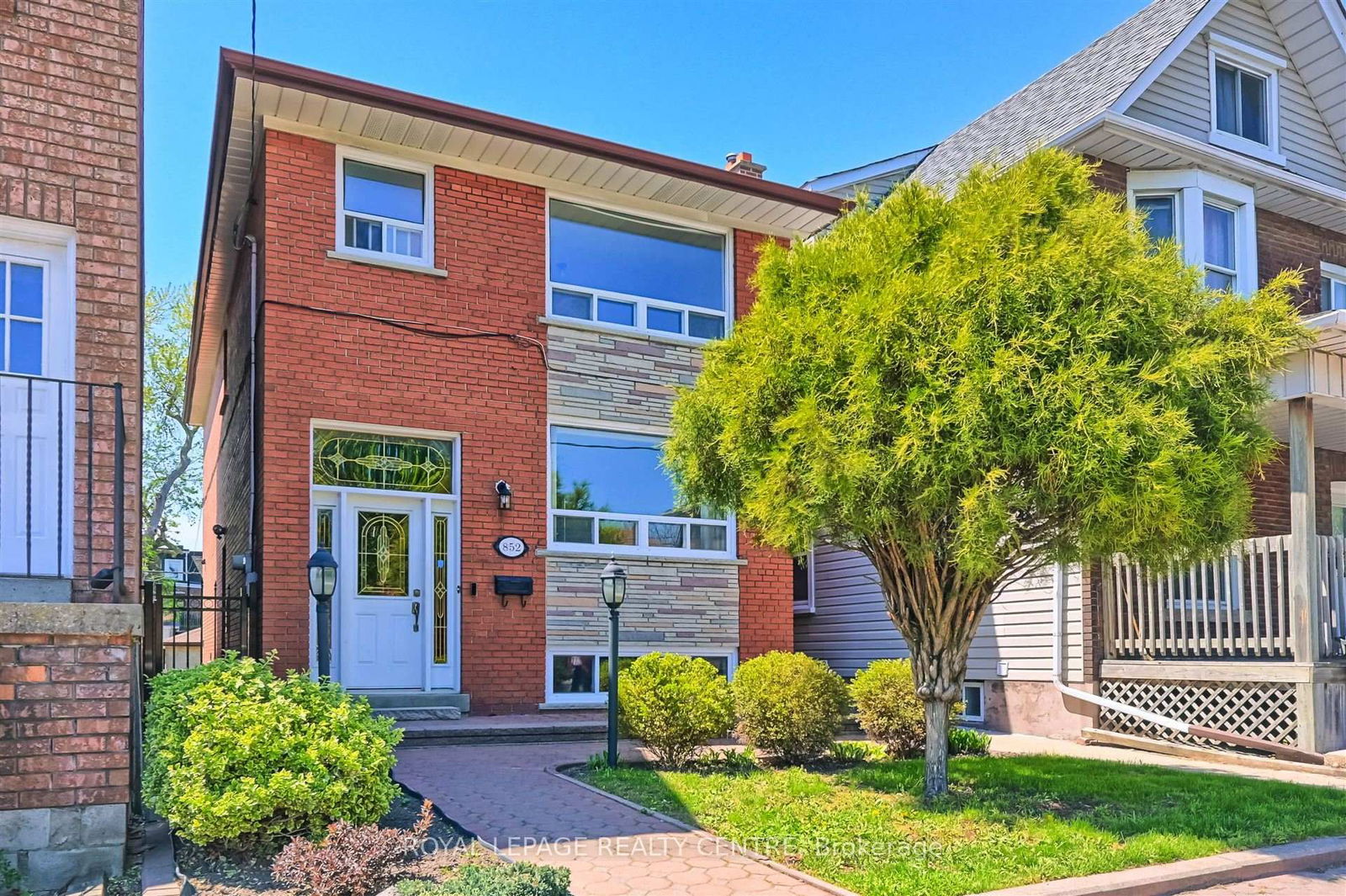 Detached House for sale at 852 Ossington Avenue, Toronto, Dovercourt-Wallace Emerson-Junction, M6G 3V1 - MLS: W12145737