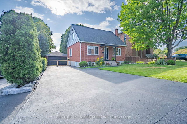 Lower Level - 22 Langside Avenue