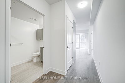Unit 202 — 2333 Khalsa Gate, Oakville - Westmount image-0-2