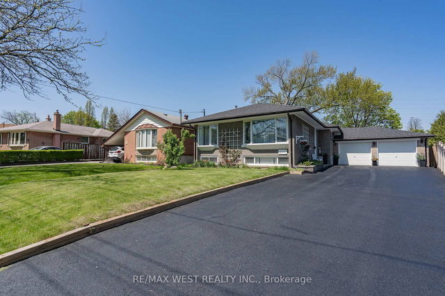 12 Ashfield Drive