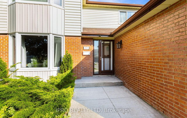 77 Milford Crescent