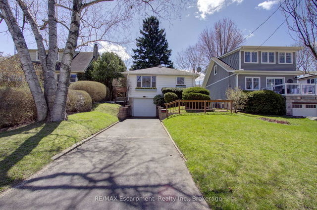 1060 Brook View Avenue