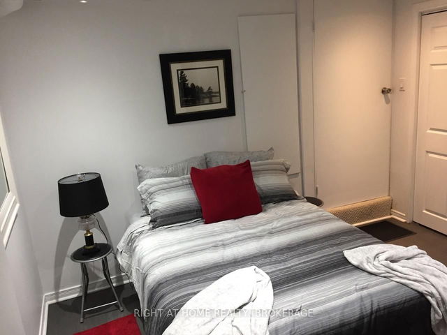 164 Trafalgar Road