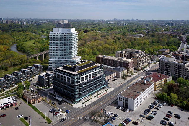 523 - 4208 Dundas Street
