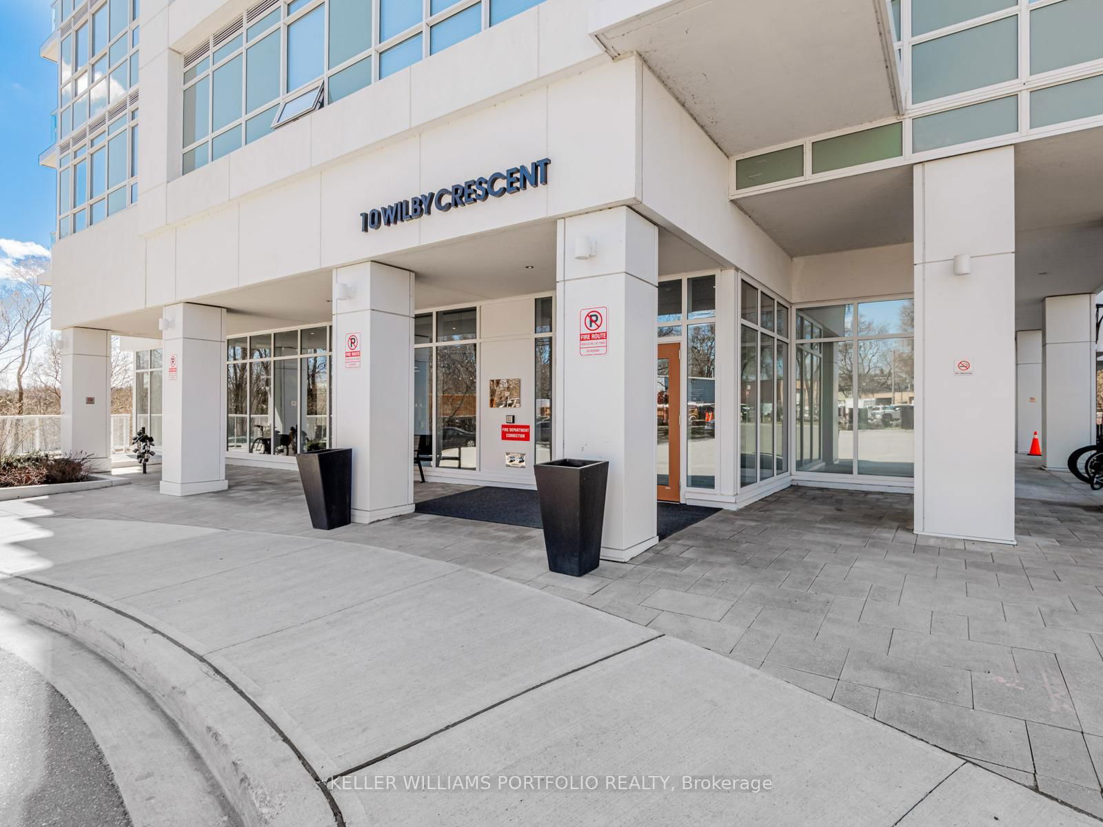 Condo for sale at 407-10 Wilby Crescent, Toronto, Weston, M9N 0B6 - MLS: W12147068