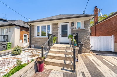 25 Handel St, Toronto - Rockcliffe-Smythe image-0-3