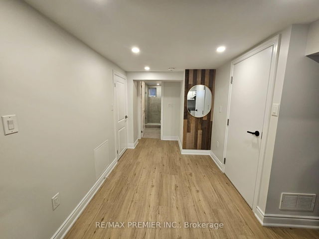 Bsmt Apt A - 89 Tavistock Road