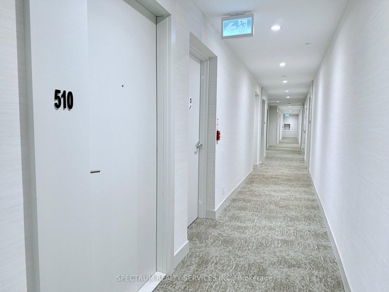 510 - 215 Veterans Dr, Brampton, L7A 5L6 | Image 3