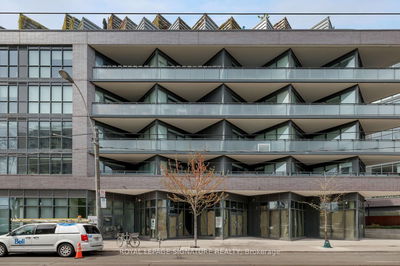 Unit 520 — 38 Howard Park Ave, Toronto - Roncesvalles image-0-1