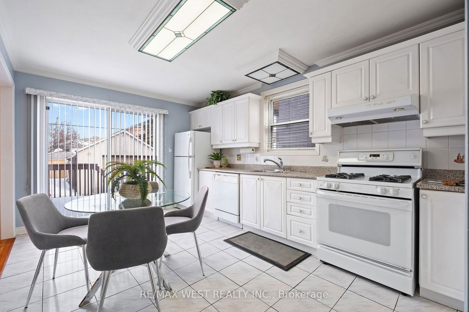 Detached House for sale at 1212 Glencairn Avenue, Toronto, Yorkdale-Glen Park, M6B 2B5 - MLS: W12147388