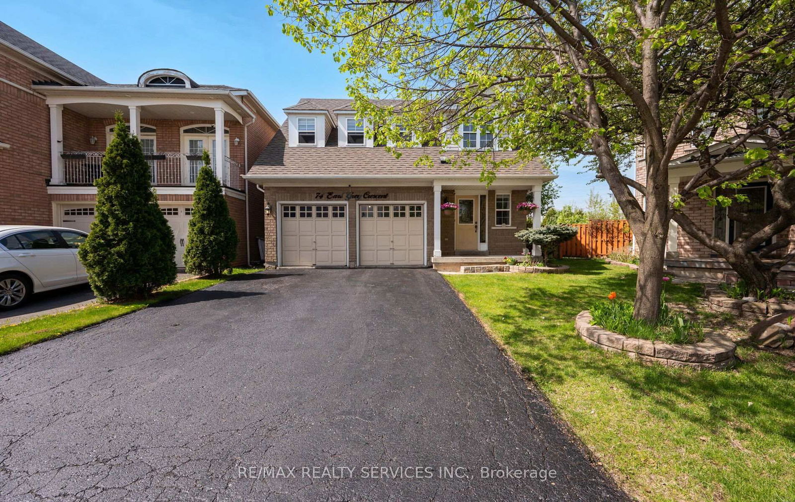 Detached House for sale at 74 Earl Grey Crescent, Brampton, Fletcher's Meadow, L7A 2L2 - MLS: W12147396