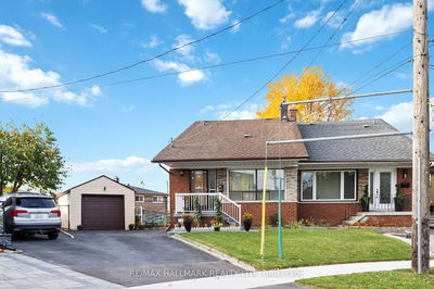 23 Lockington Crt, Toronto - Humbermede image-0-2