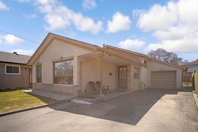 4 Benstrow Ave, Toronto - Thistletown-Beaumonde Heights image-0-3