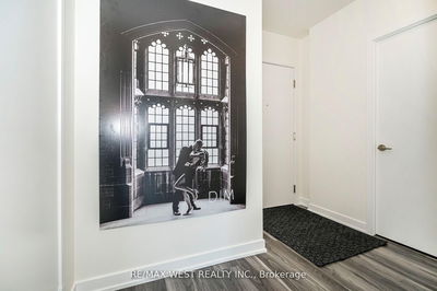 Unit 813 — 859 The Queensway, Toronto - Stonegate-Queensway image-0-3