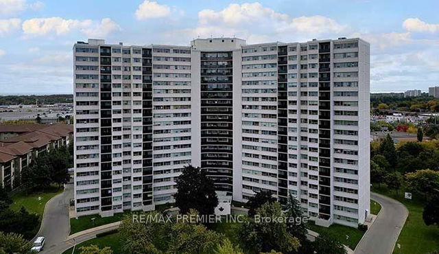 808 - 530 Lolita Gardens
