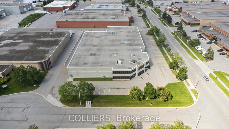 261 Ambassador Dr, Mississauga, L5T 2J2 | Image 2