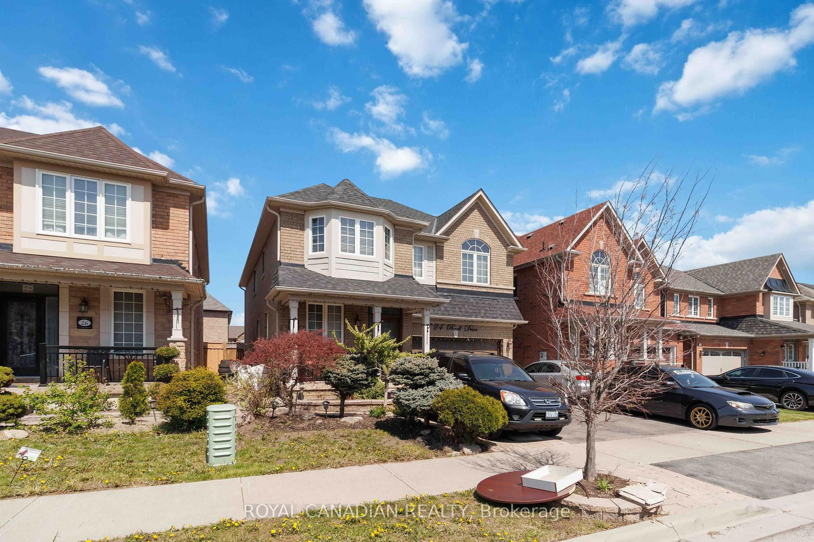 Detached House for sale at 24 Powell Drive, Brampton, Ontario, L6R 0L1 - Sandringham-Wellington - MLS: W12148059