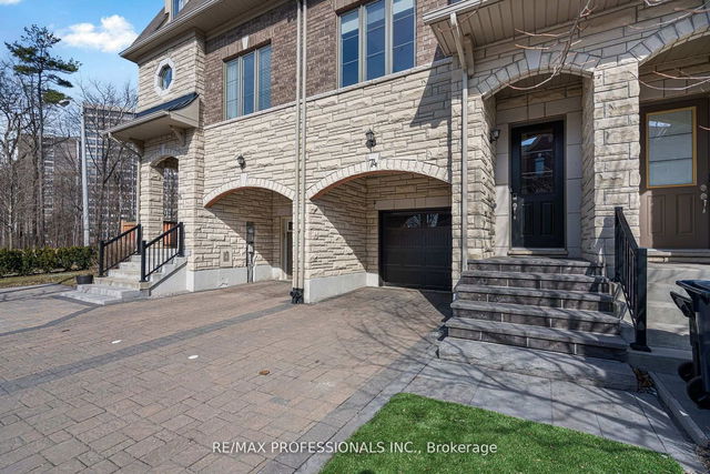 74 Dryden Way