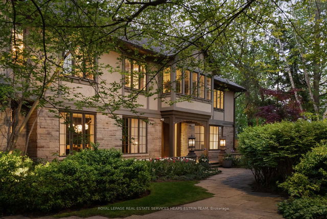 25 North Drive