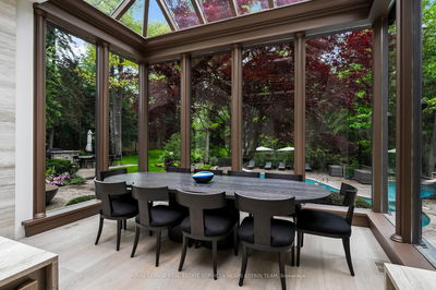 25 North Dr, Toronto - Edenbridge-Humber Valley image-0-4
