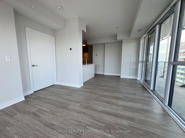 3708 - 430 Square one Drive