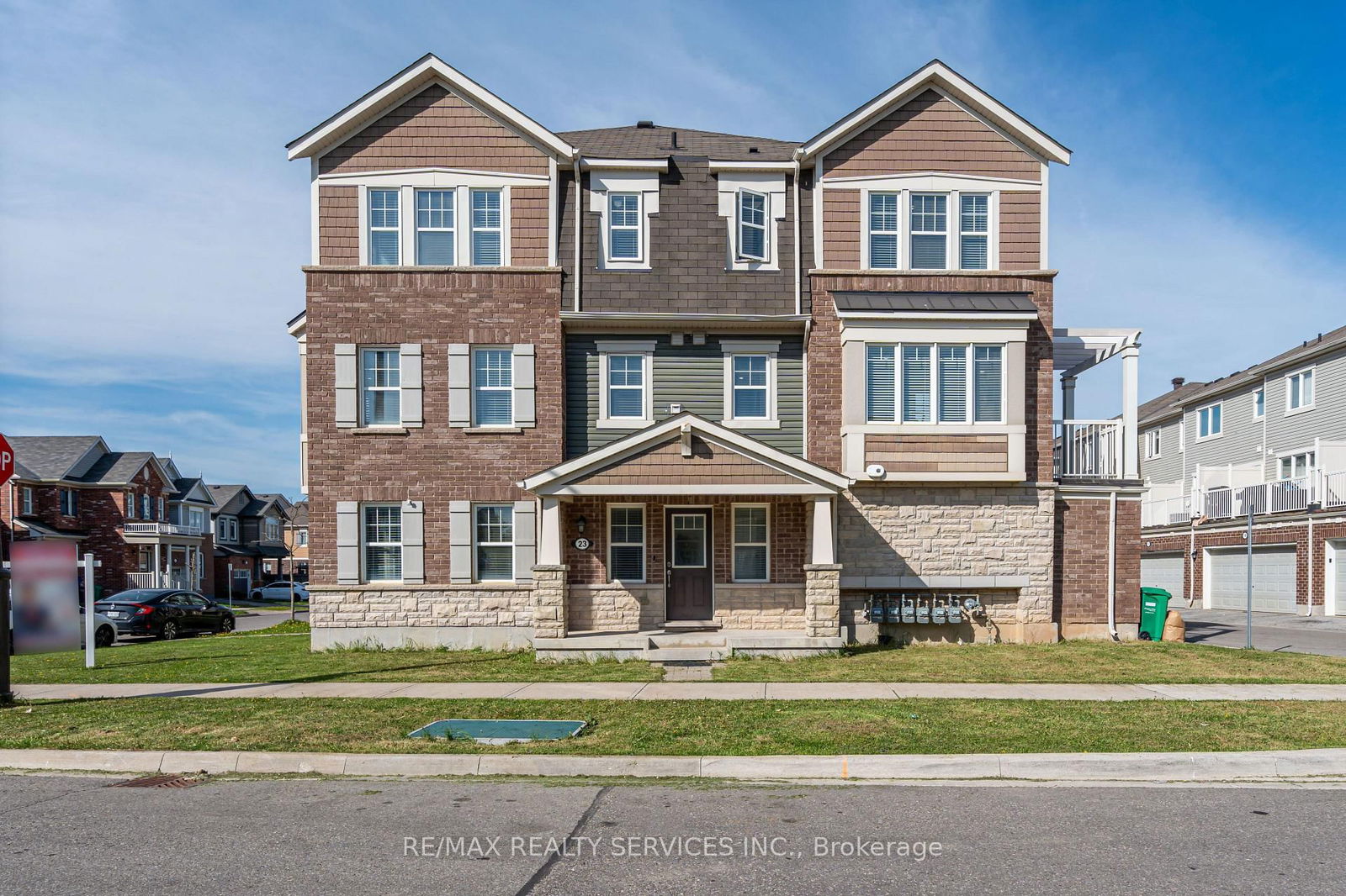 Townhouse for sale at 23 Billiter Road, Brampton, Northwest Brampton, L7A 4G8 - MLS: W12148674
