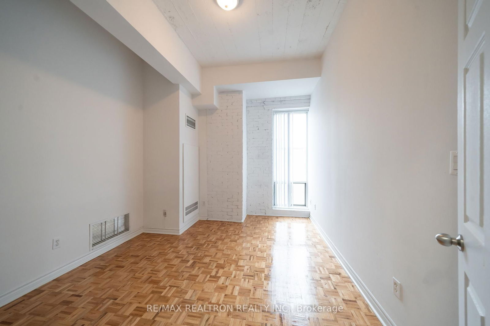 Condo for lease at 122-1401 Dupont Street, Toronto, Dovercourt-Wallace Emerson-Junction, M6H 4J7 - MLS: W12148752
