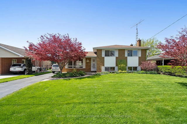 2343 Redfern Road