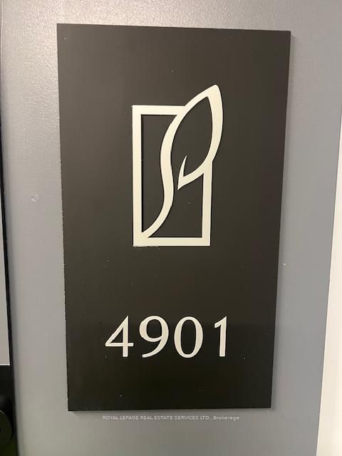 4901 - 430 Square One Drive