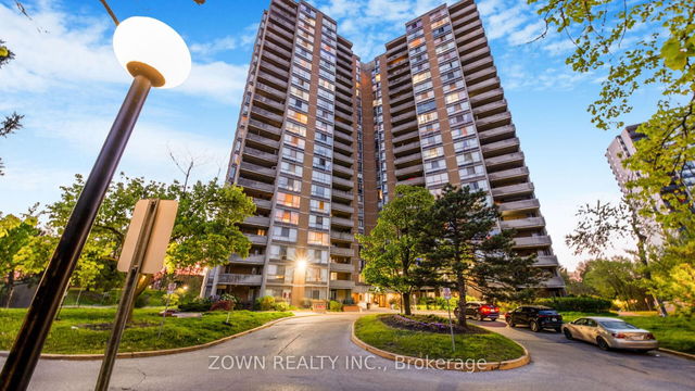 2210 - 10 Martha Eaton Way
