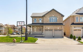 28 DRUMMONDVILLE Drive