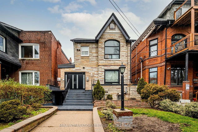 102 - 70 Melbourne Avenue